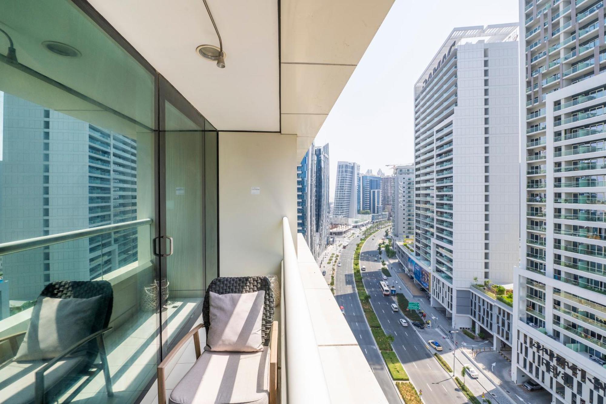 Damac Canal Views Residences Dubai Dış mekan fotoğraf