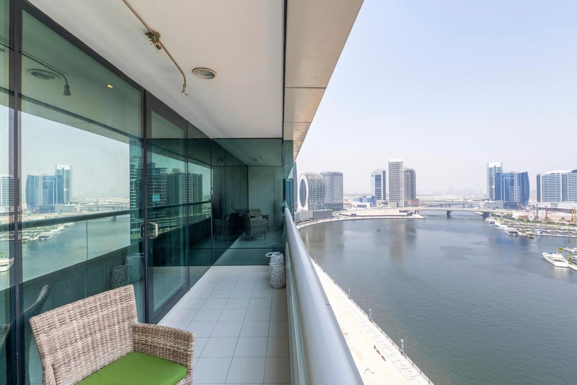 Damac Canal Views Residences Dubai Dış mekan fotoğraf