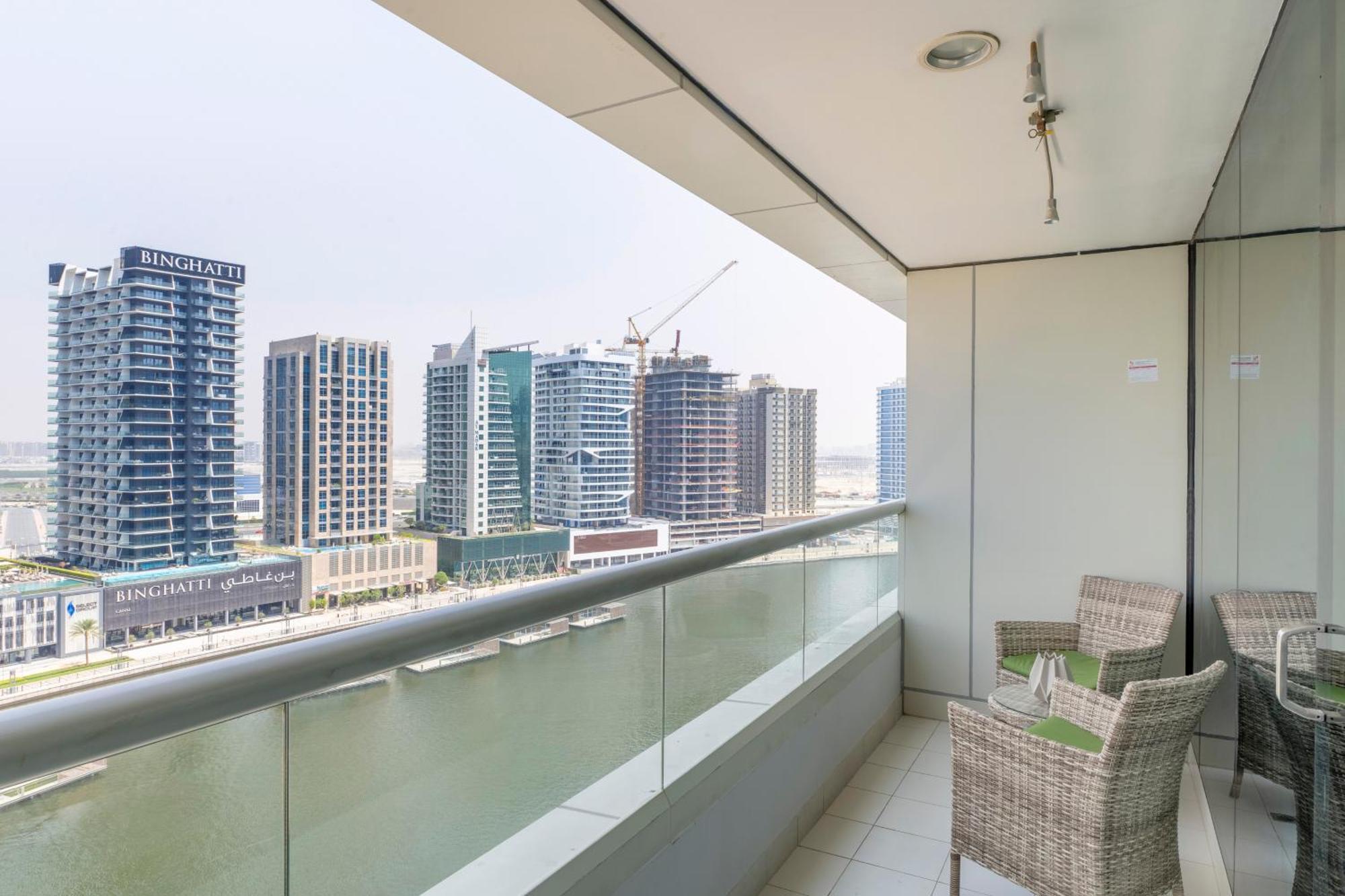Damac Canal Views Residences Dubai Dış mekan fotoğraf