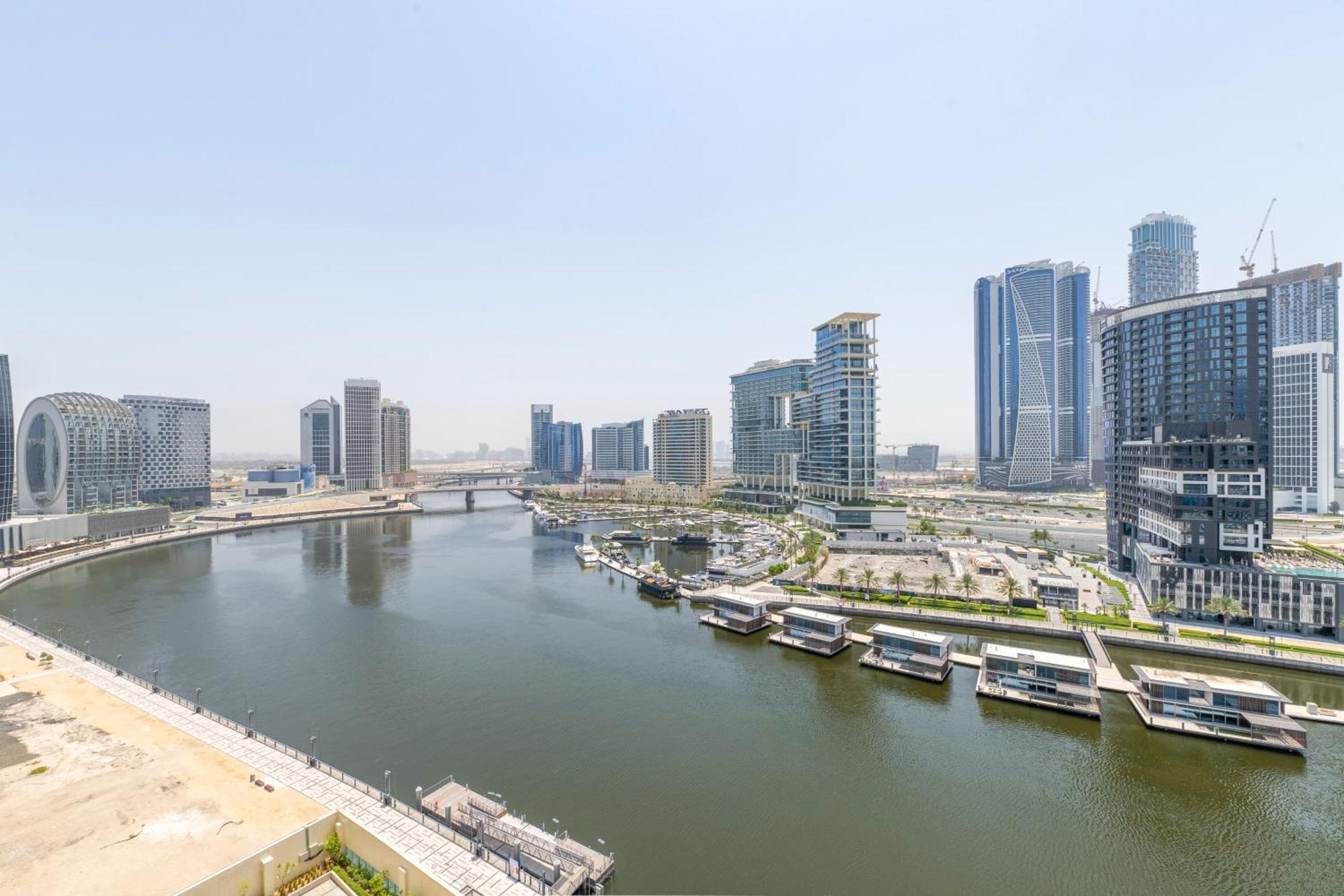Damac Canal Views Residences Dubai Dış mekan fotoğraf