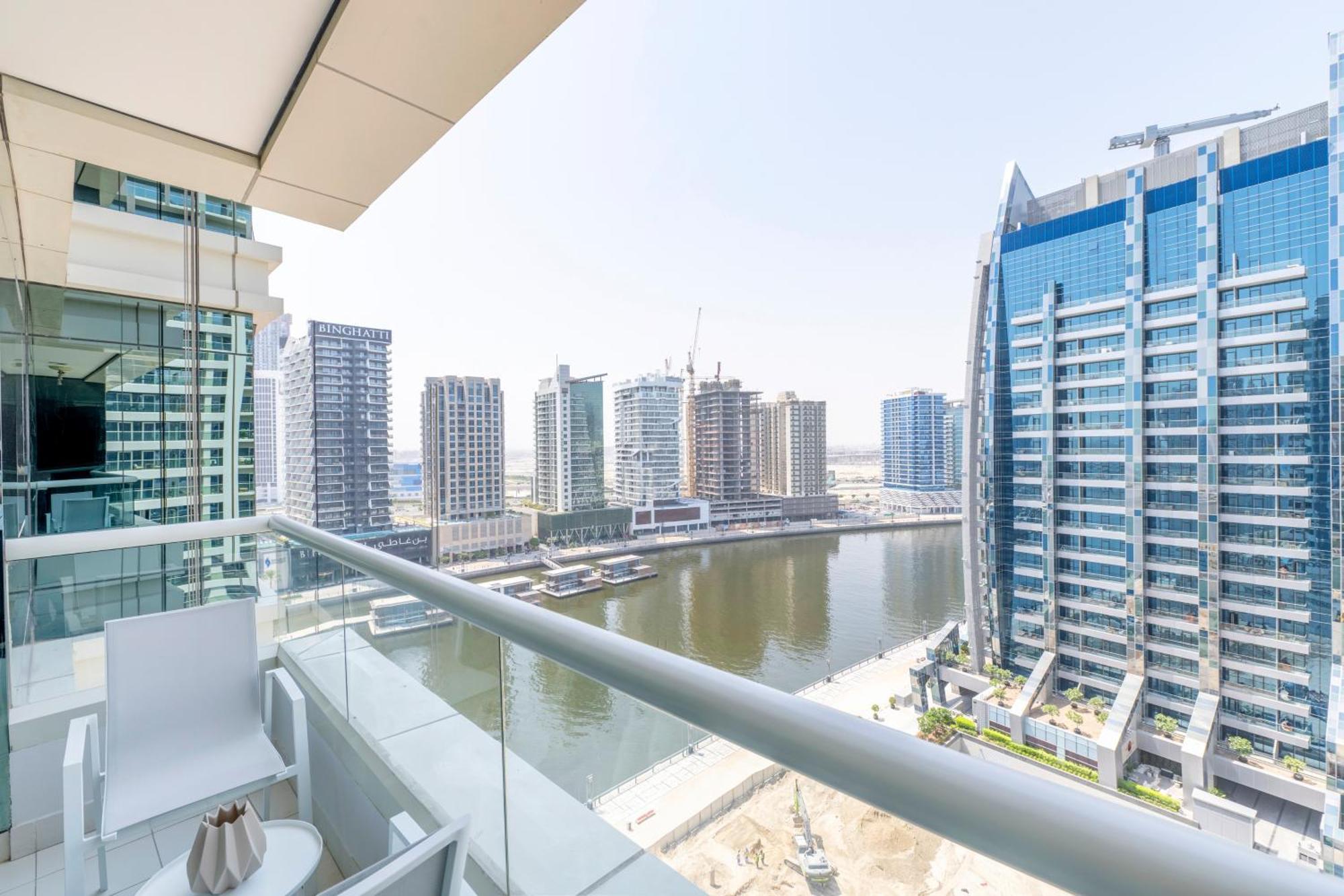 Damac Canal Views Residences Dubai Dış mekan fotoğraf